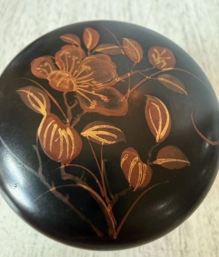 Vintage japanese black - black, urushi